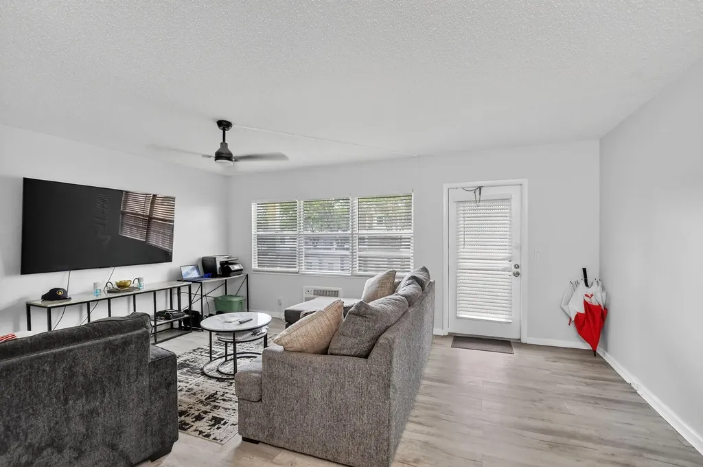 485 Mansfield L Boca Raton FL 33434