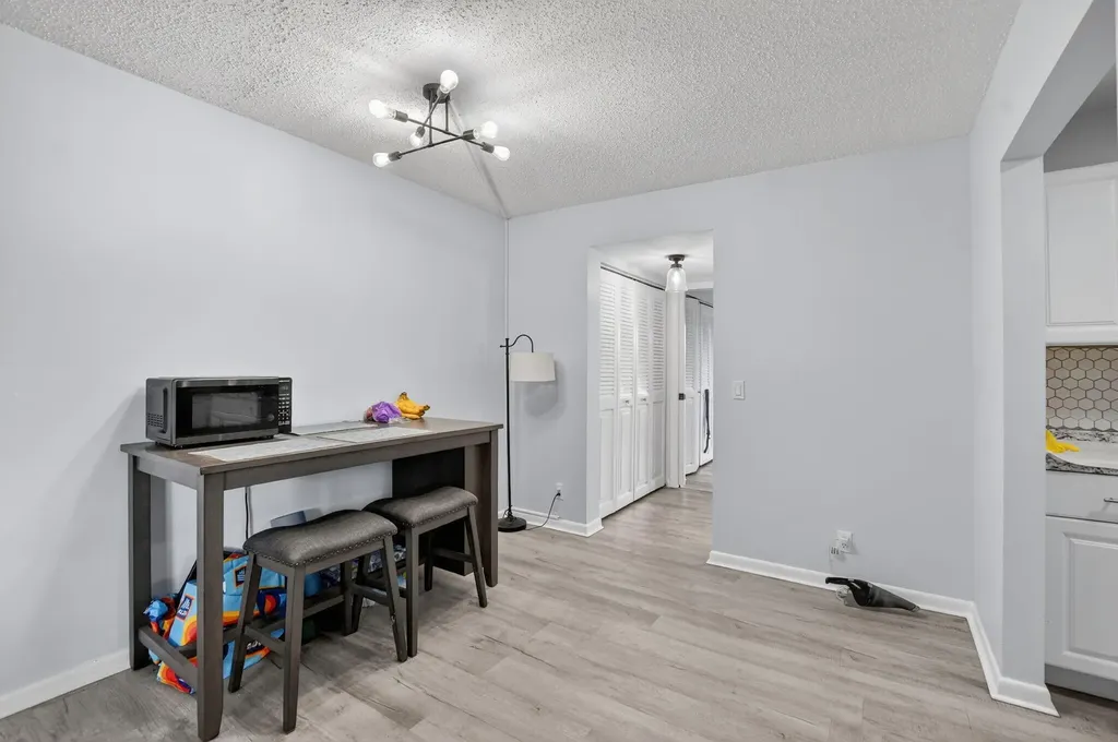 485 Mansfield L Boca Raton FL 33434