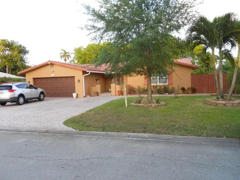 2755 NW 84th Avenue Coral Springs FL 33065