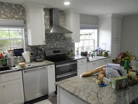 2755 NW 84th Avenue Coral Springs FL 33065