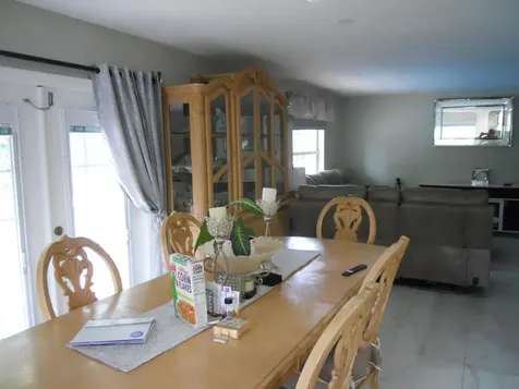 2755 NW 84th Avenue Coral Springs FL 33065
