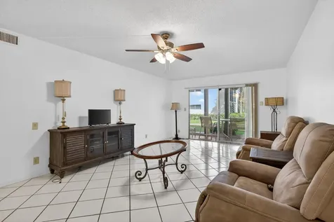 2201 Lucaya Bend Coconut Creek FL 33066