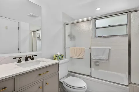 2201 Lucaya Bend Coconut Creek FL 33066