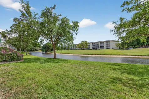 3203 Portofino Point Coconut Creek FL 33066