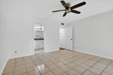 3203 Portofino Point Coconut Creek FL 33066