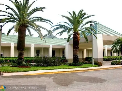3203 Portofino Point Coconut Creek FL 33066