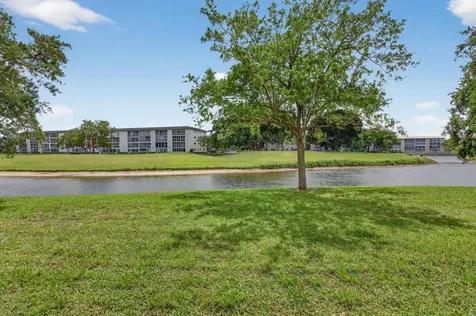 3203 Portofino Point Coconut Creek FL 33066