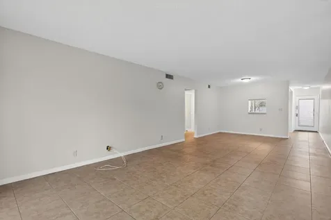 2501 Antigua Terrace Coconut Creek FL 33066