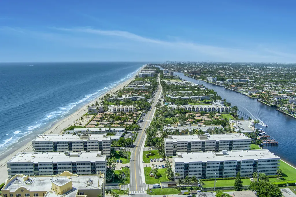 1239 Hillsboro Mile Hillsboro Beach FL 33062