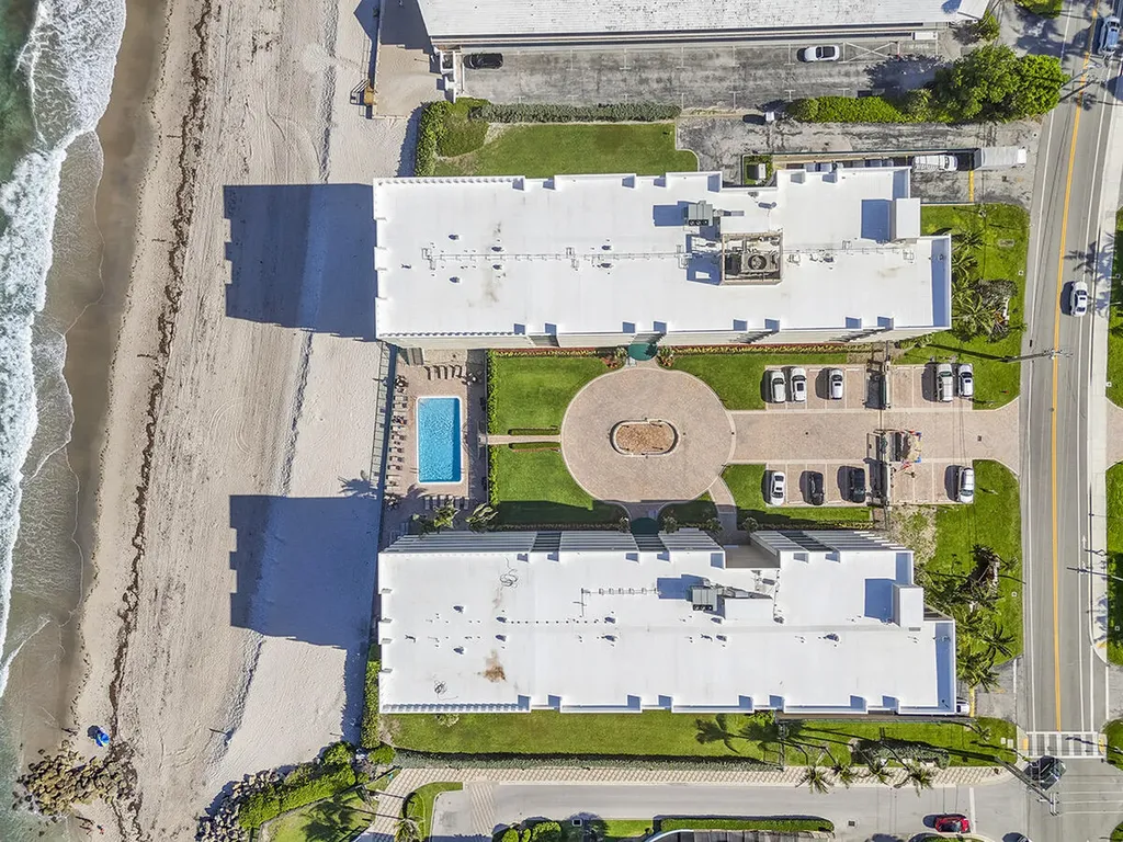 1239 Hillsboro Mile Hillsboro Beach FL 33062
