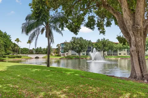 1202 Bahama Bend Coconut Creek FL 33066