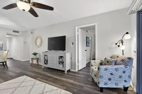 1202 Bahama Bend Coconut Creek FL 33066