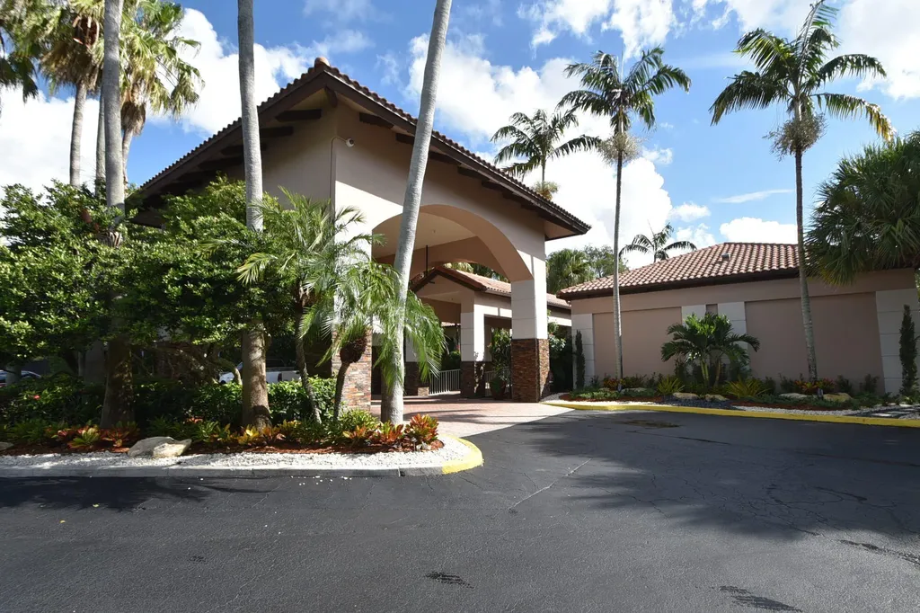11038 Baybreeze Way Boca Raton FL 33428