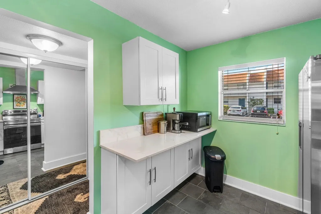 2825 SW 22nd Avenue Delray Beach FL 33445