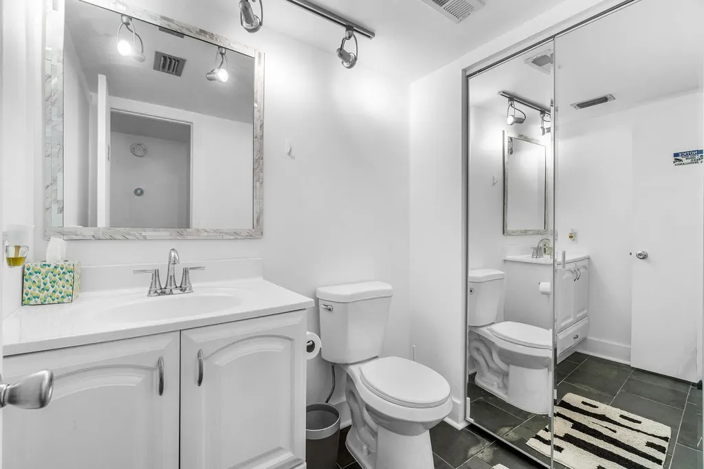 2825 SW 22nd Avenue Delray Beach FL 33445