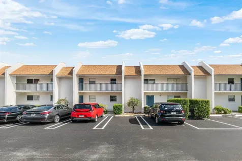 2825 SW 22nd Avenue Delray Beach FL 33445