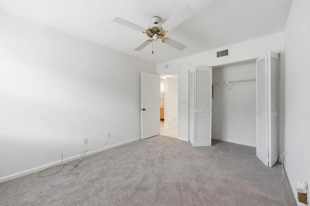 9633 Riverside Drive Coral Springs FL 33071