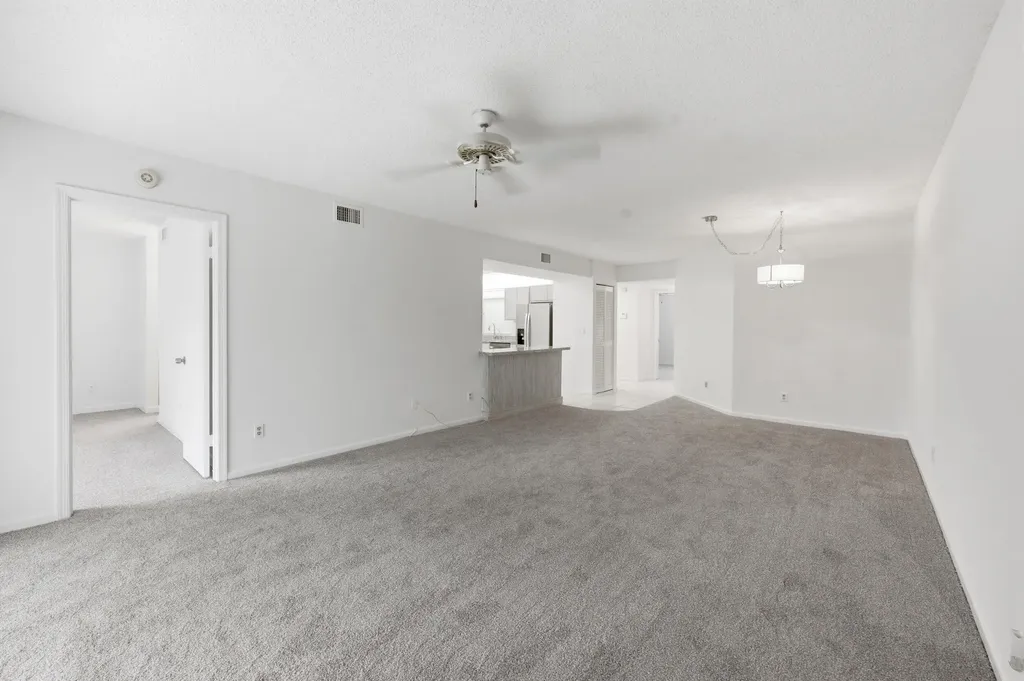 9633 Riverside Drive Coral Springs FL 33071