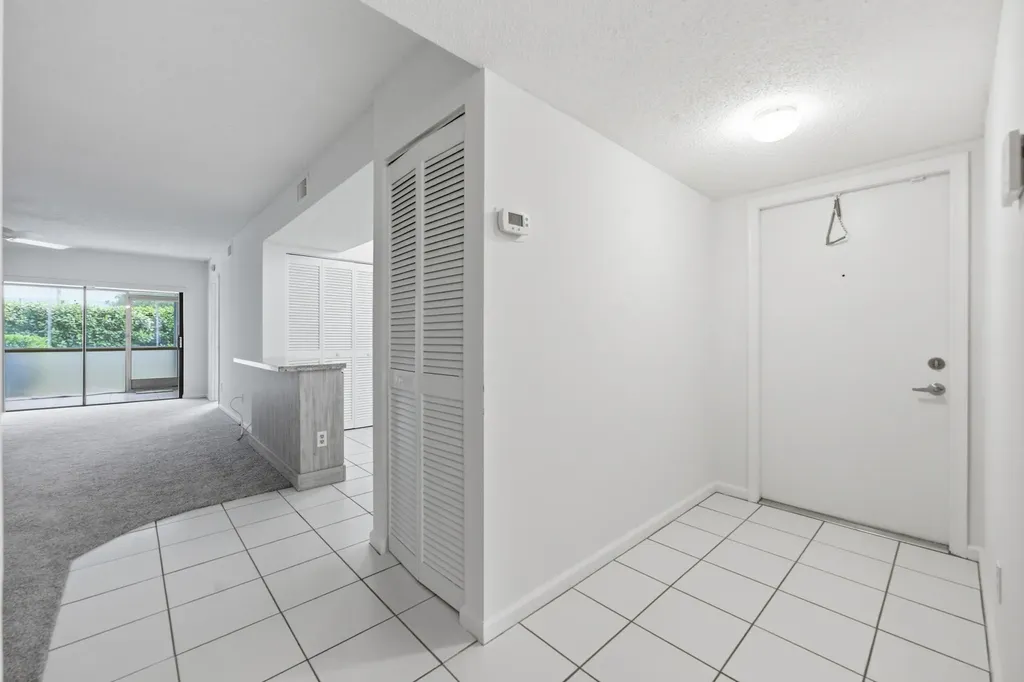 9633 Riverside Drive Coral Springs FL 33071