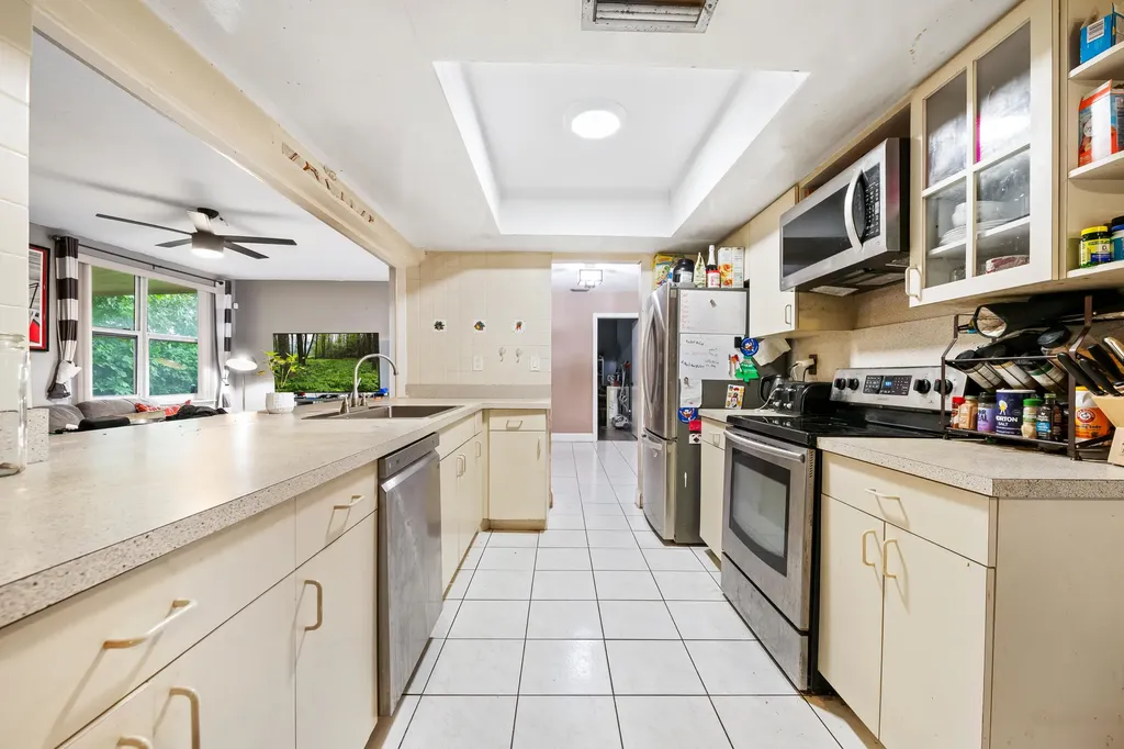 3941 NW 46th Avenue Fort Lauderdale FL 33319