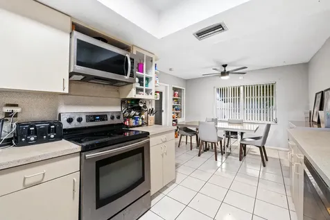 3941 NW 46th Avenue Fort Lauderdale FL 33319