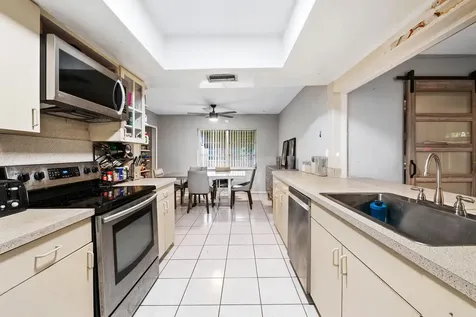 3941 NW 46th Avenue Fort Lauderdale FL 33319