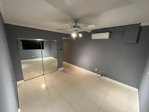 1560 NE 127th Street North Miami FL 33161