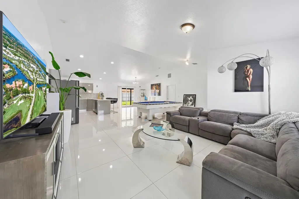1114 Cochran Drive Lake Worth Beach FL 33461