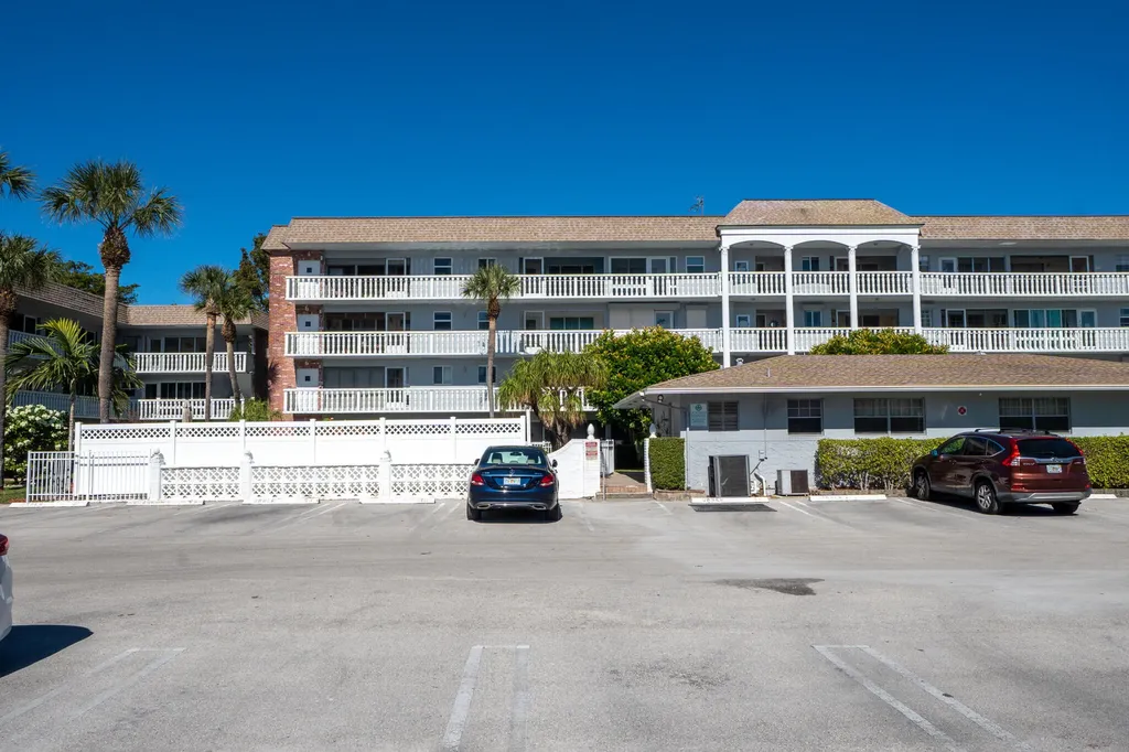 1965 SE 5th Court Pompano Beach FL 33060