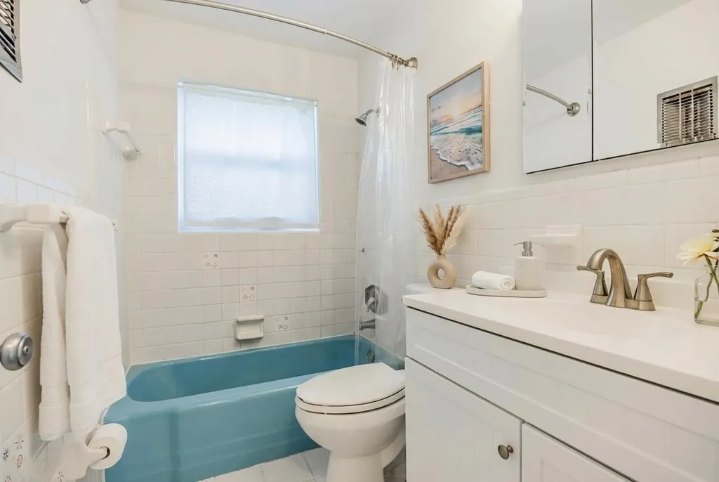 270 SE 9th Court Pompano Beach FL 33060