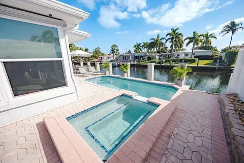 270 SE 9th Court Pompano Beach FL 33060