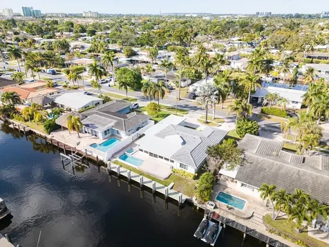 270 SE 9th Court Pompano Beach FL 33060