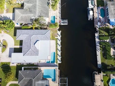 270 SE 9th Court Pompano Beach FL 33060