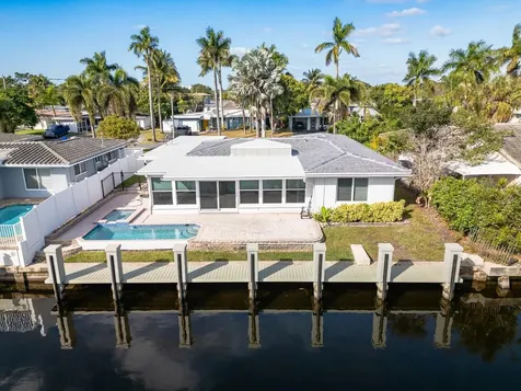 270 SE 9th Court Pompano Beach FL 33060