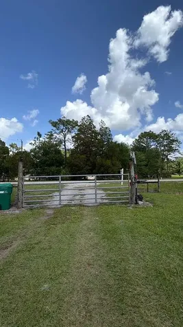 34955 NE 4th Drive Okeechobee FL 34972