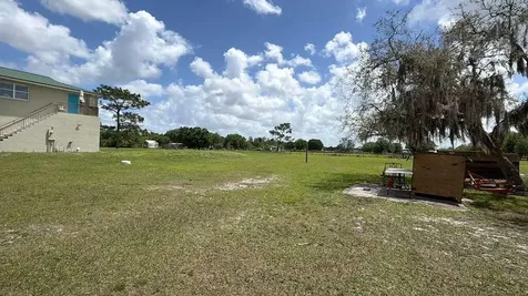 34955 NE 4th Drive Okeechobee FL 34972