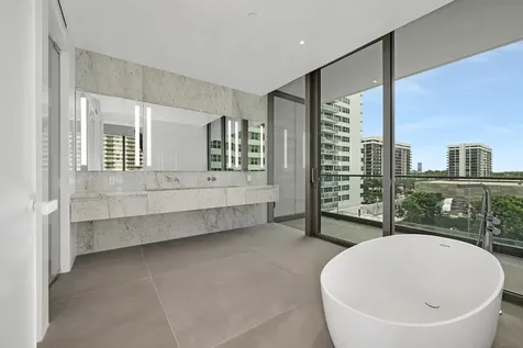 2000 S Ocean Drive SE Hallandale Beach FL 33009