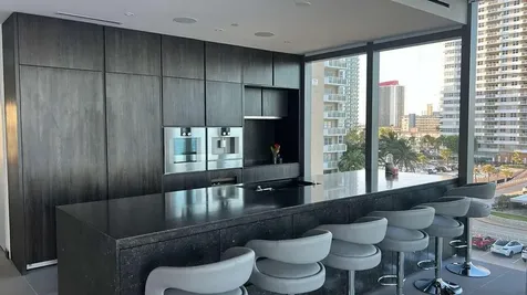 2000 S Ocean Drive SE Hallandale Beach FL 33009