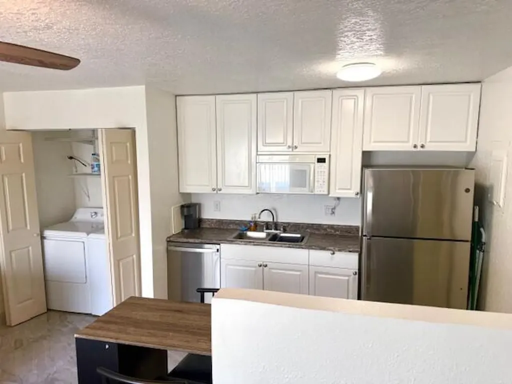 641 Executive Center Drive West Palm Beach FL 33401