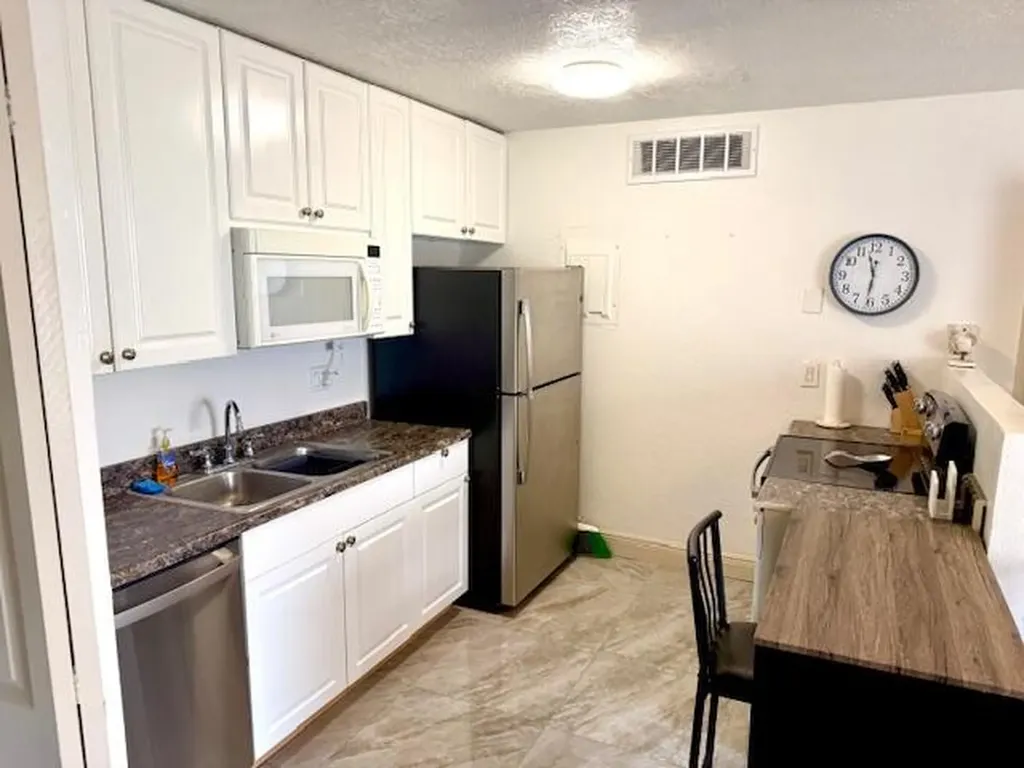 641 Executive Center Drive West Palm Beach FL 33401