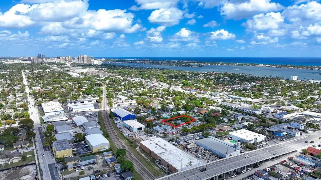 3804 Miller Avenue West Palm Beach FL 33405