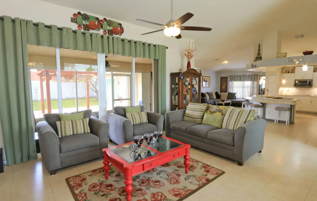 5822 NW Bates Avenue Port St Lucie FL 34986