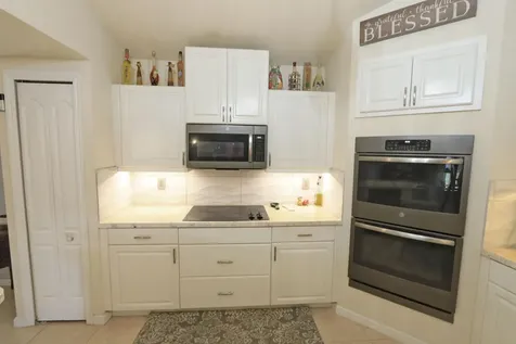 5822 NW Bates Avenue Port St Lucie FL 34986