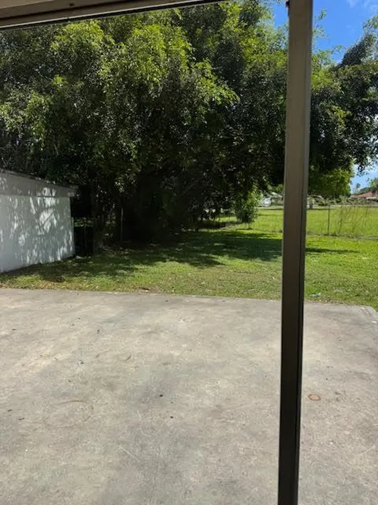537 NW 46th Avenue Delray Beach FL 33445