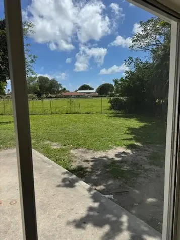 537 NW 46th Avenue Delray Beach FL 33445