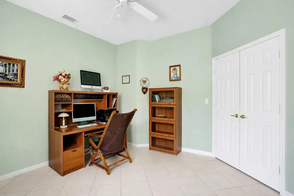 7229 Cataluna Circle Delray Beach FL 33446