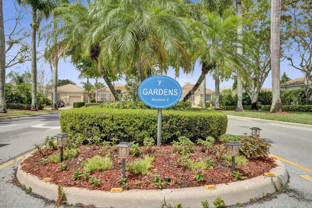 7229 Cataluna Circle Delray Beach FL 33446
