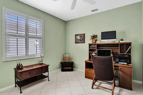 7229 Cataluna Circle Delray Beach FL 33446