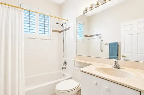 7229 Cataluna Circle Delray Beach FL 33446