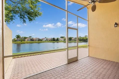7229 Cataluna Circle Delray Beach FL 33446
